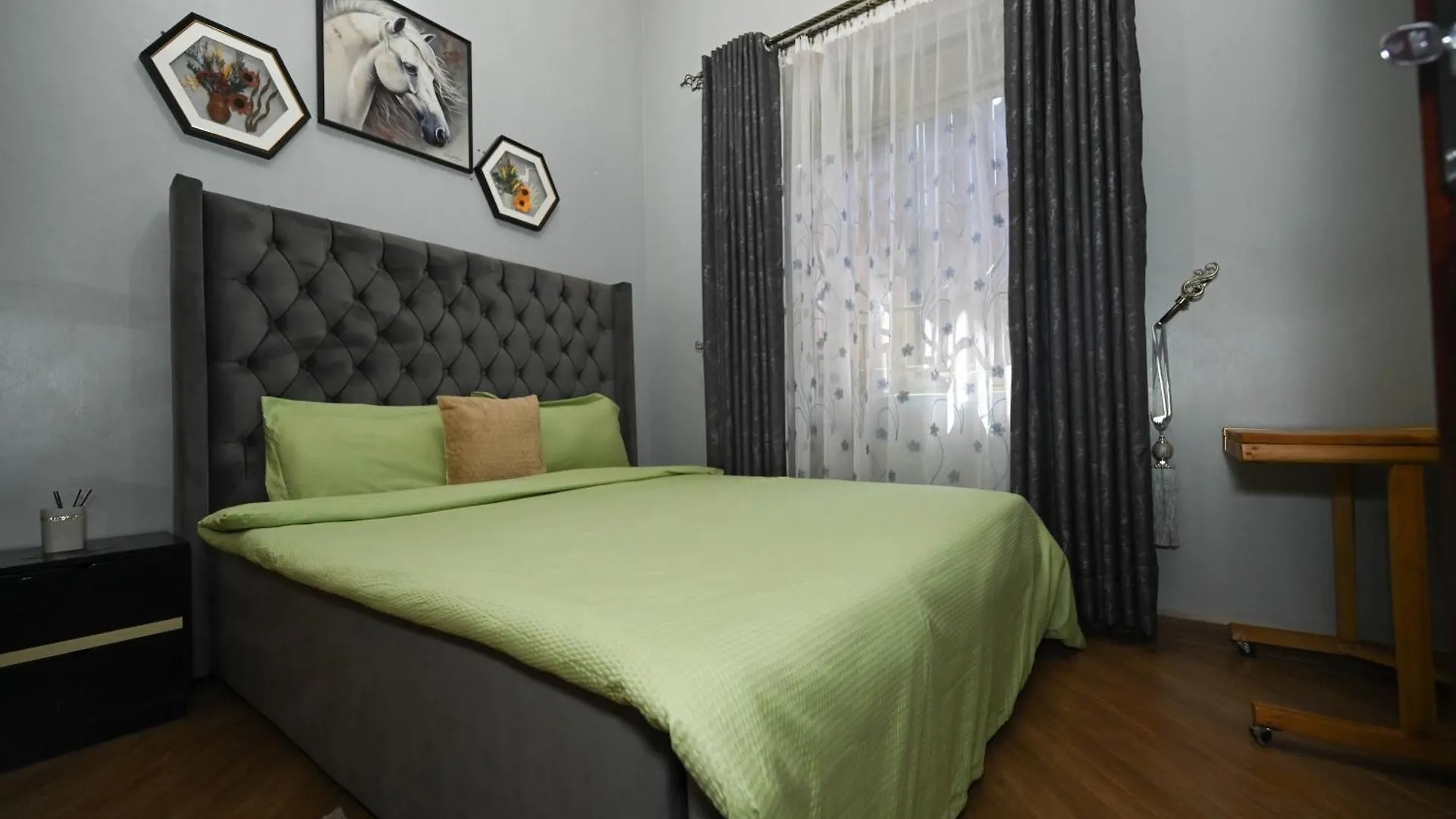 Cascade Cove Kampala -Jacuzzi - Gazebo With Fountain Βίλα